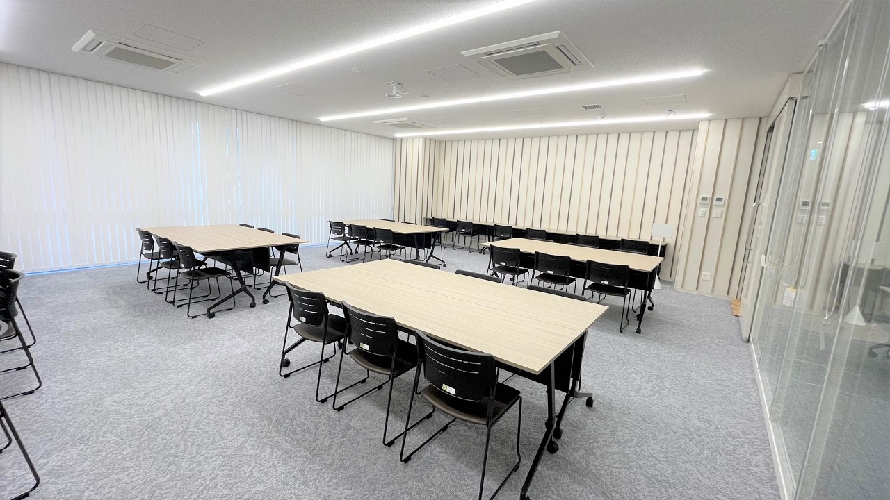 学習室兼視聴覚室の様子