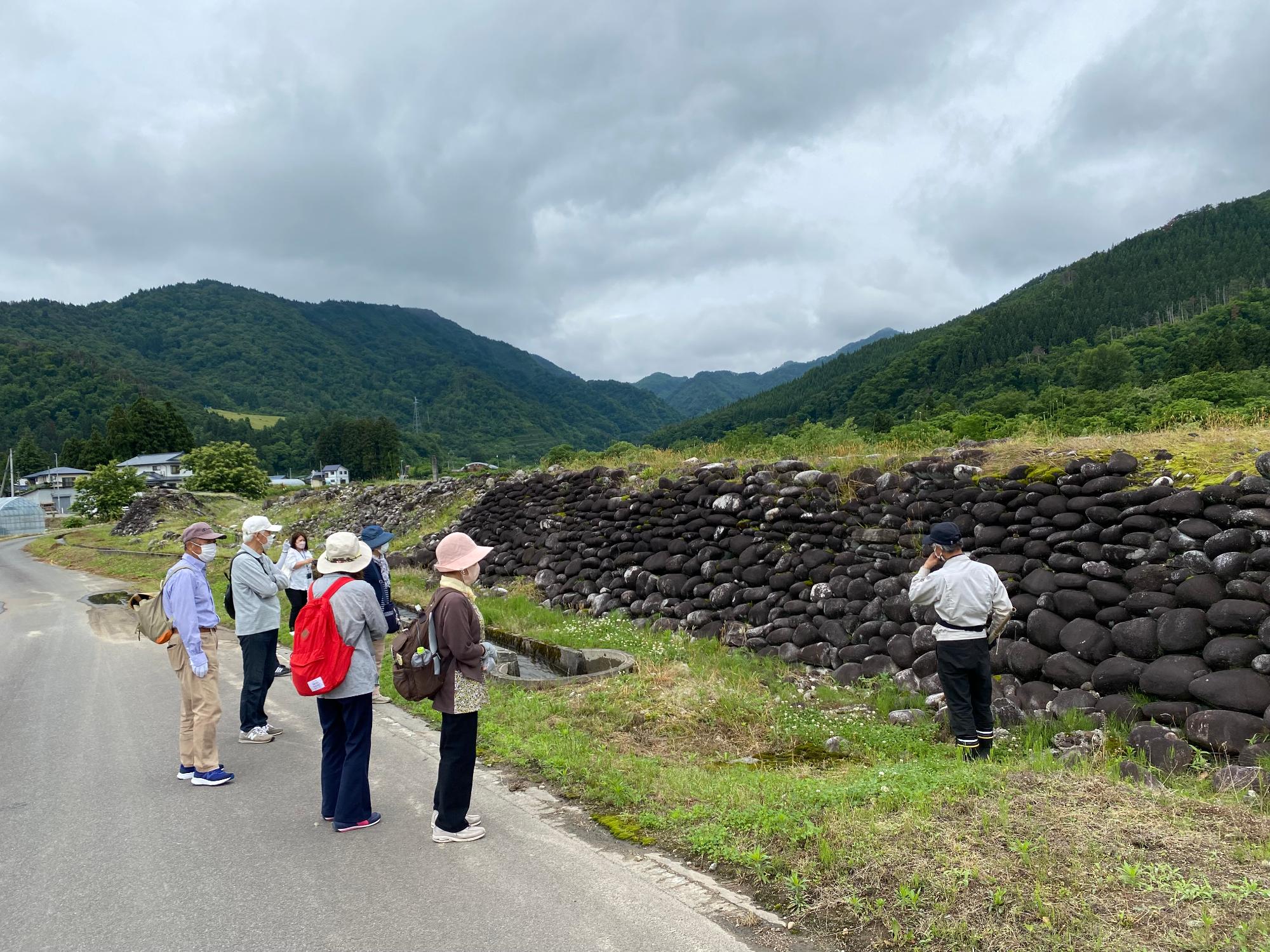 平山の締切堤防