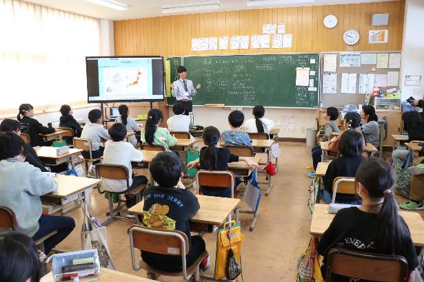 環境教室出前講座_長井小学校の様子1