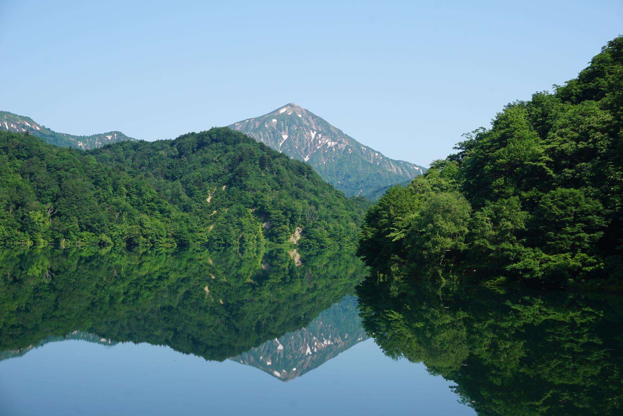 逆さ祝瓶山